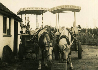 Ice-Cream-Suffolk-Horse-Carts